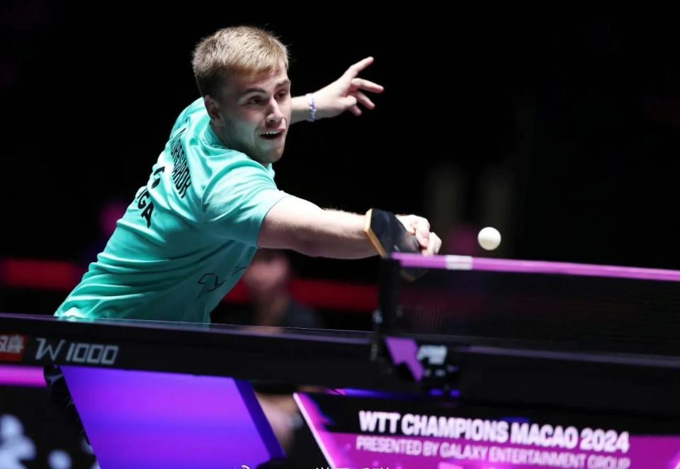 鍵梅開二度 鍵梅開二度