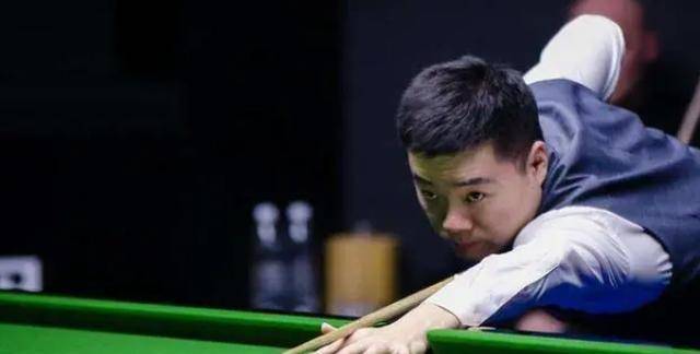 直掛球門死 直掛球門死