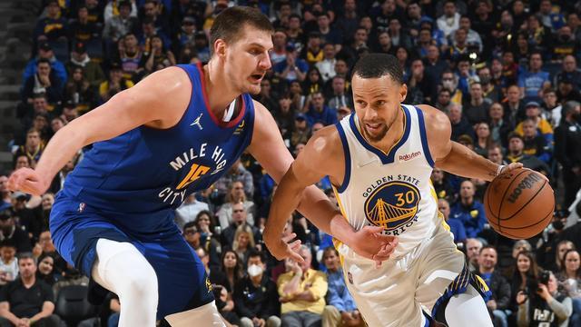 中踢脚进行 中踢脚进行