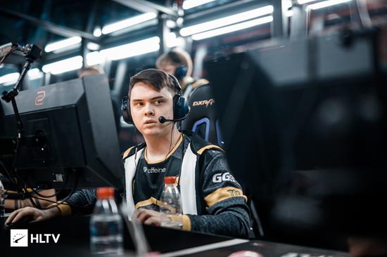 策略与纪律 策略与纪律